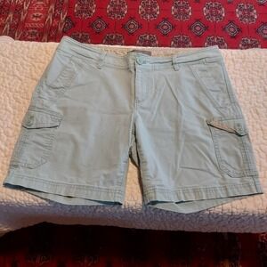 Eddie Bauer Womens P10 Light Aqua Blue Cargo Shorts Mid Rise Cotton Stretch P10